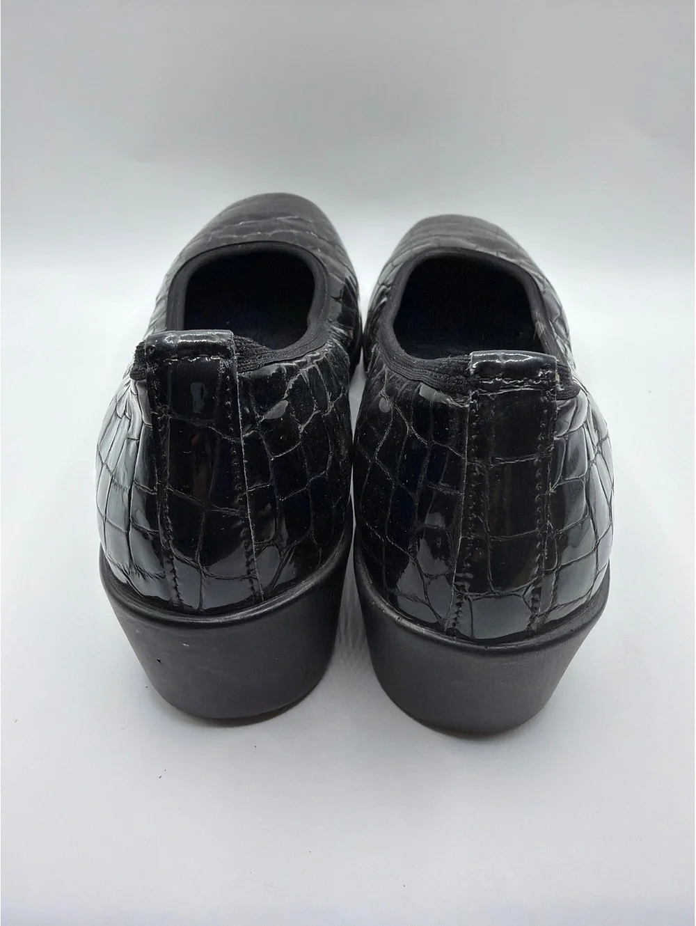 Josef Seibel Women's Black Croc-Embossed Leather Wedge Shoes Size 6.5